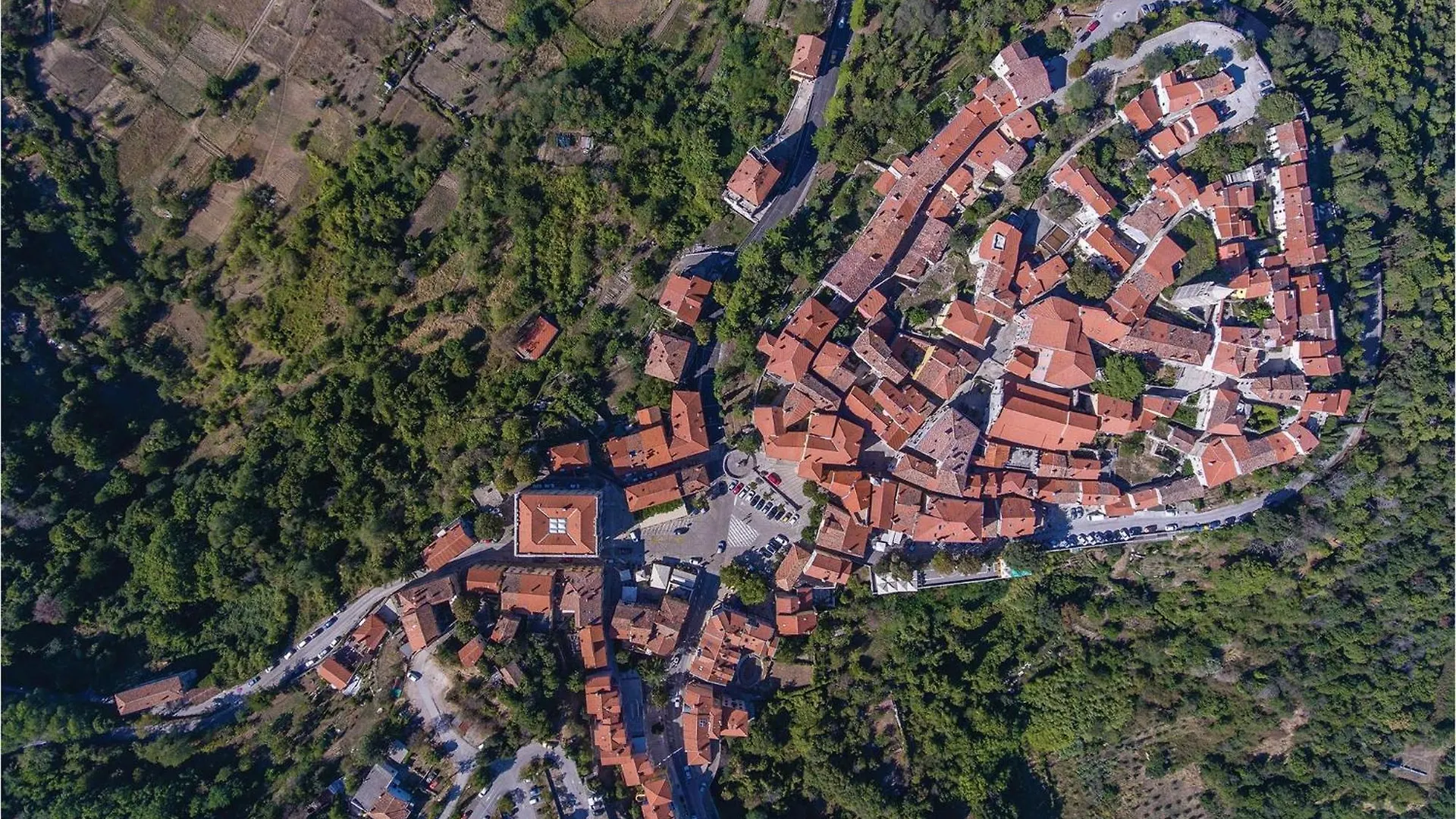 4 Bedroom Cozy Home In Cere Santalezi